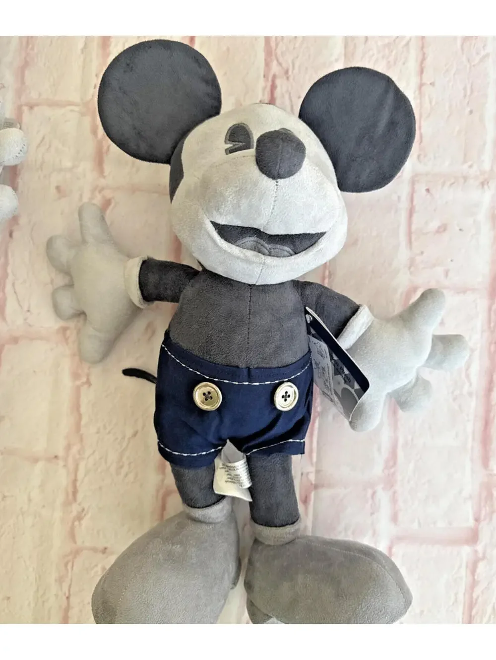 D23 Exclusive 25th Anniversary MinnieMickey Mouse Plush Toy Monochromatic